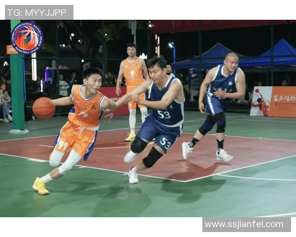 重庆篮球队在城市联赛中的比赛经验与表现分析