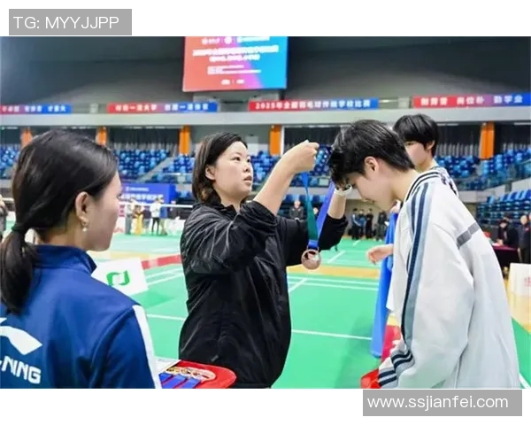 重庆羽毛球队在全国羽毛球比赛经验排行榜中荣获第六名的荣耀与启示